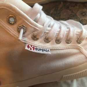 Superga high top size 8